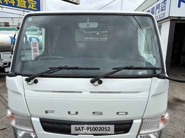 MITSUBISHI FUSO CANTER 2015-09 7915268-8