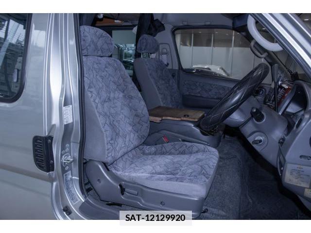 Nissan CARAVAN COACH 2003-06 7915999-5