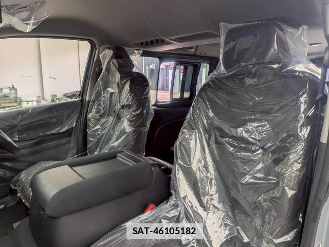 Nissan Caravan 2026-05 7915800-18