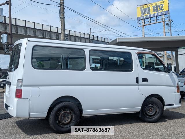 Nissan Caravan 2010-02 7916401-15