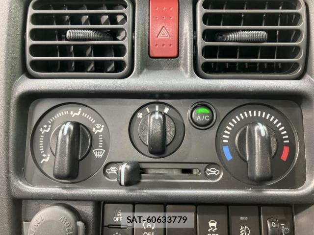 Suzuki CARRY TRUCK 2023-01 7917218-16