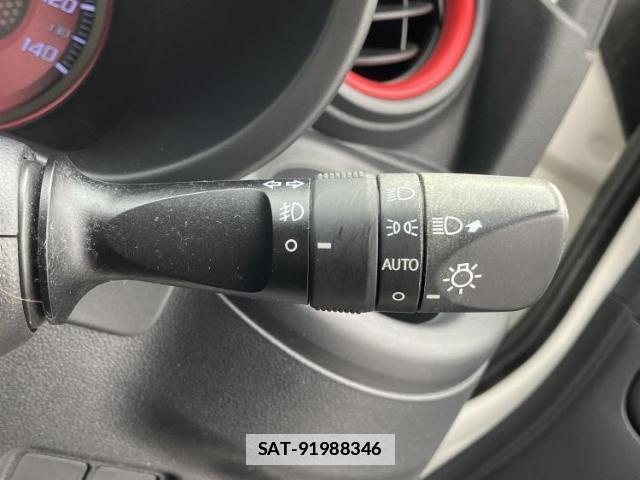 Daihatsu CAST 2016-11 7914030-15