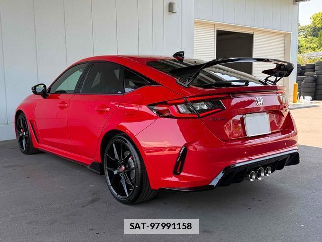 Honda CIVIC 2026-05 7915294-16