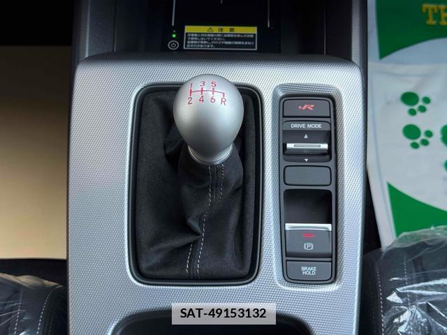 Honda CIVIC 2026-05 7915296-5