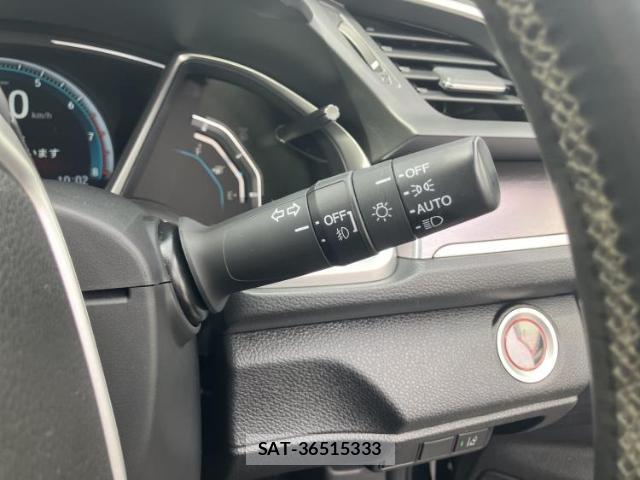 Honda CIVIC 2018-02 7916896-16