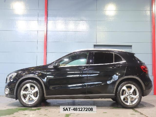 Mercedes Benz CLA-CLASS 2018-06 7917347-2
