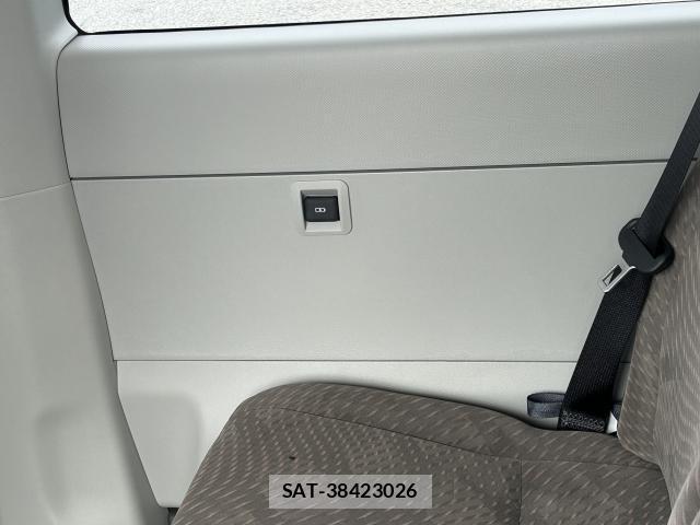 Toyota COASTER 2026-06 7915525-3