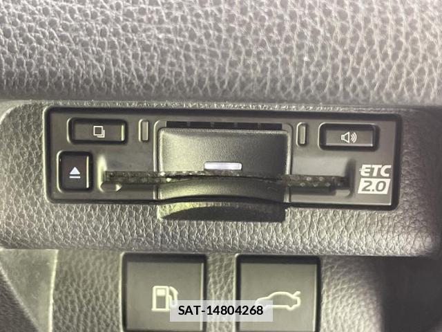 Toyota Crown Crossover 2023-05 7914701-14