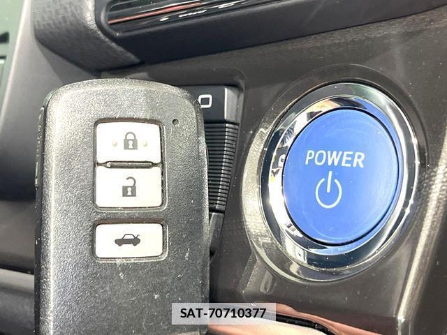 Toyota CROWN HYBRID 2015-07 7912747-7