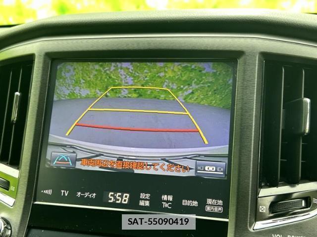 Toyota CROWN HYBRID 2017-11 7916892-13