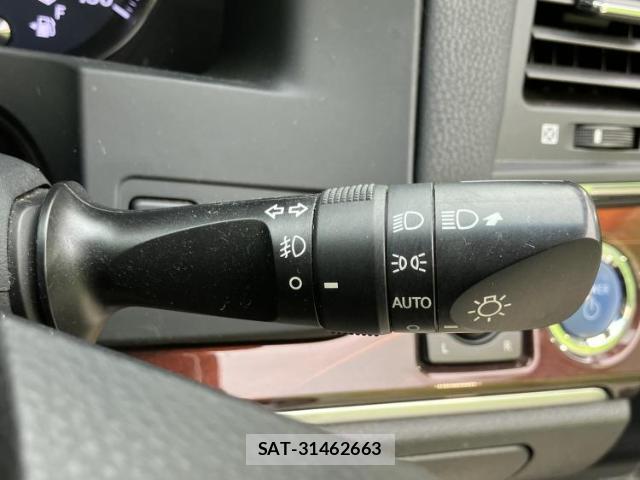 Toyota CROWN HYBRID 2013-05 7917054-15