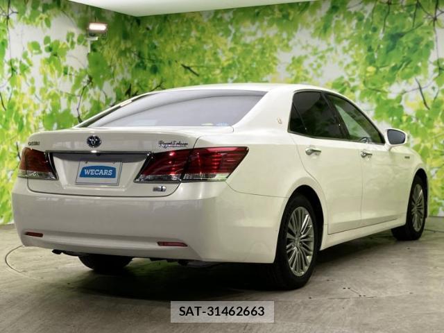 Toyota CROWN HYBRID 2013-05 7917054-2