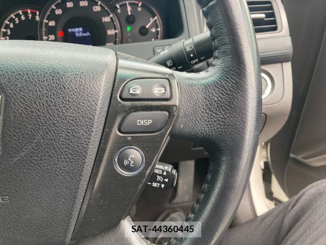 Toyota CROWN 2008-09 7912952-11
