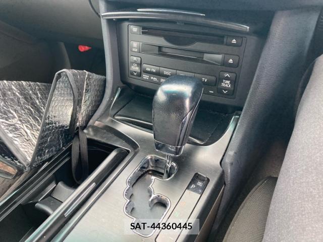 Toyota CROWN 2008-09 7912952-18