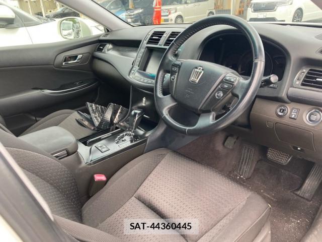 Toyota CROWN 2008-09 7912952-7