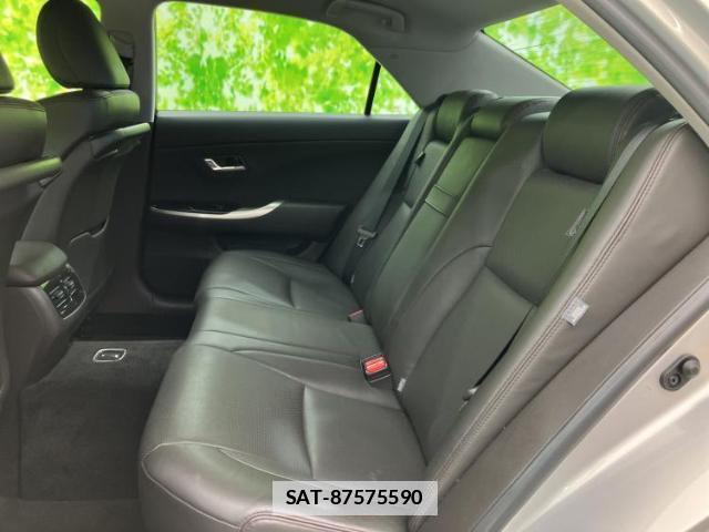 Toyota CROWN 2012-09 7913984-6