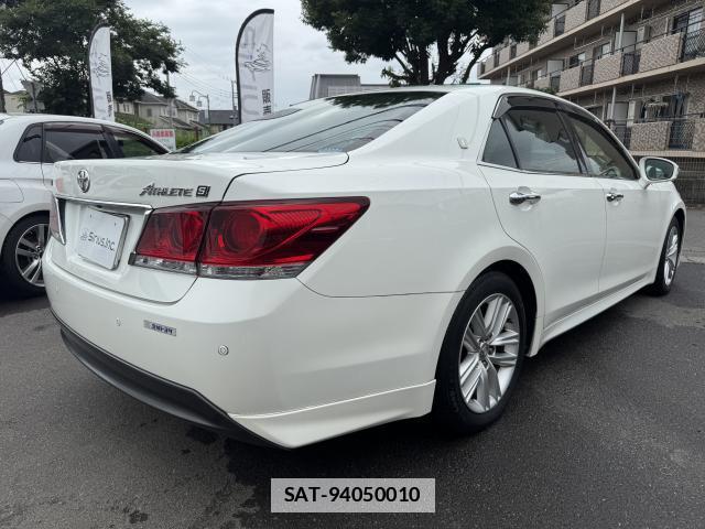 Toyota CROWN 2015-06 7914056-13