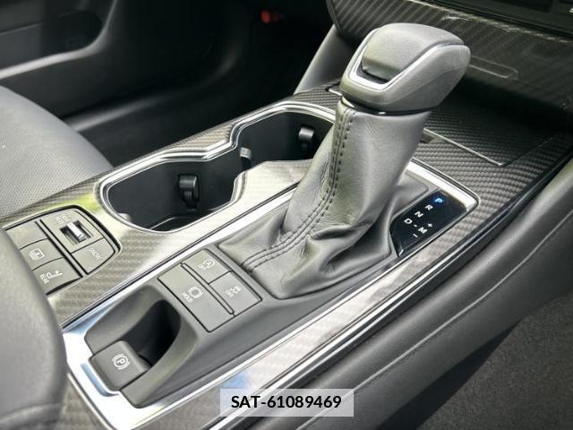 Toyota CROWN 2021-01 7916914-16