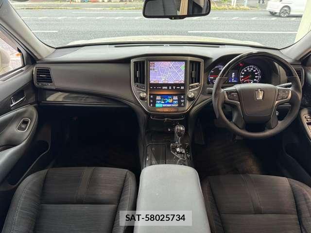 Toyota CROWN 2013-07 7917395-1