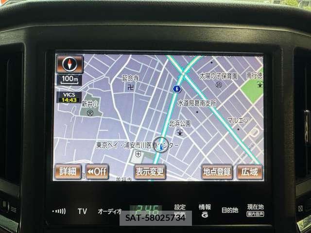 Toyota CROWN 2013-07 7917395-12