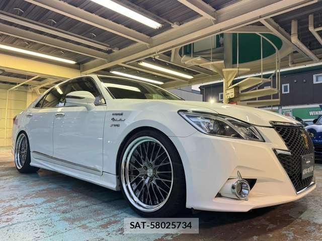 Toyota CROWN 2013-07 7917395-18