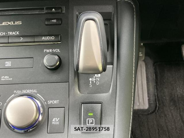 Lexus CT 2021-11 7914938-17
