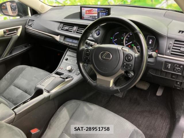 Lexus CT 2021-11 7914938-4