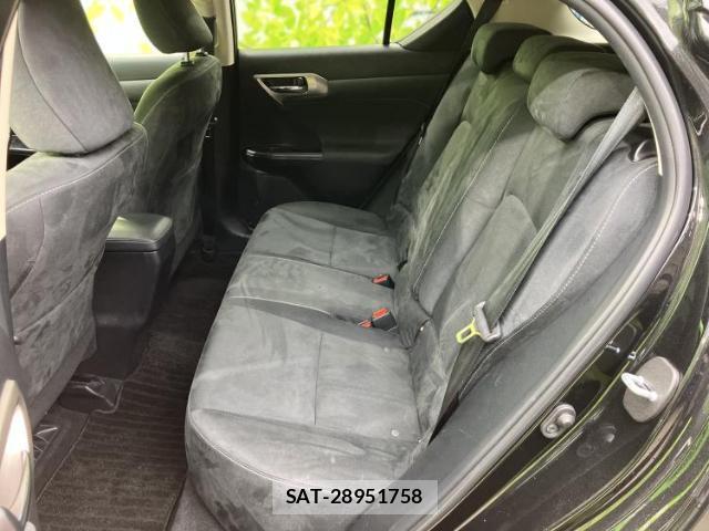 Lexus CT 2021-11 7914938-7