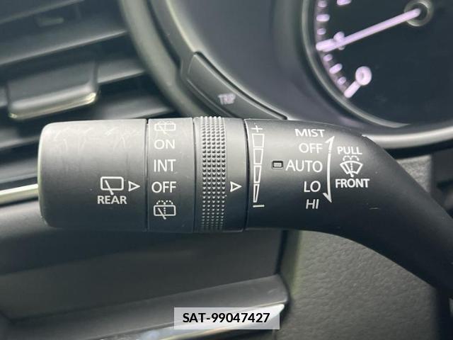 Mazda CX-30 2020-01 7916869-16
