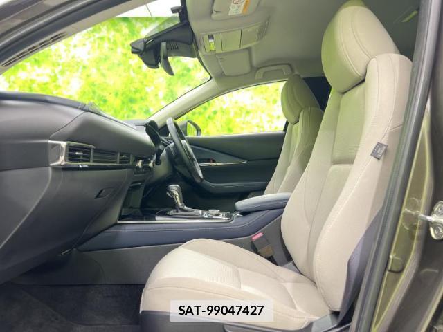 Mazda CX-30 2020-01 7916869-5