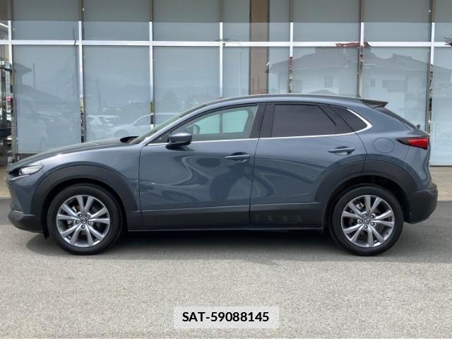 Mazda CX-30 2023-06 7917127-1
