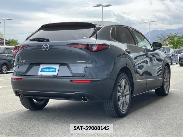 Mazda CX-30 2023-06 7917127-2