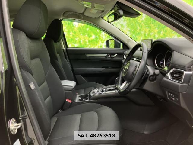 Mazda CX-5 2022-02 7913982-3