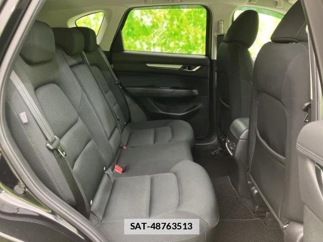 Mazda CX-5 2022-02 7913982-4