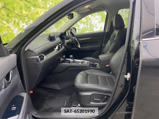 Mazda CX-5 2018-04 7914438-5