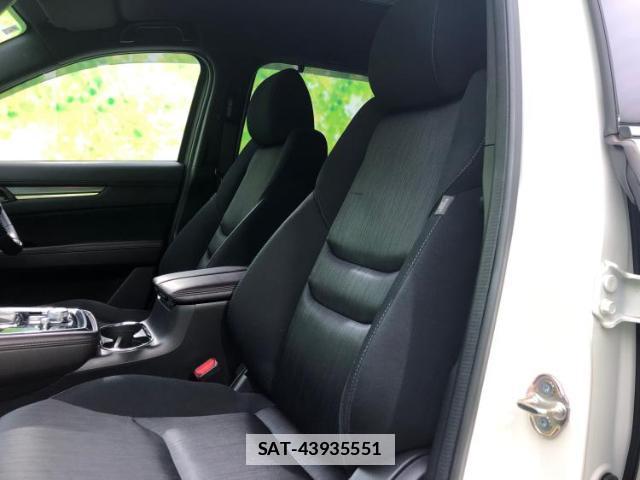 Mazda CX-8 2018-11 7916761-6