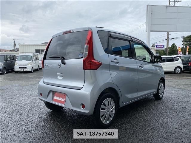 Nissan DAYZ 2017-05 7912729-5