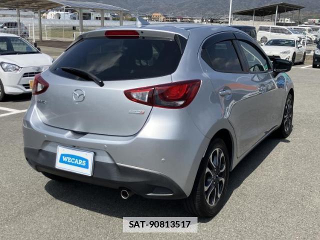 Mazda DEMIO 2018-09 7913001-2