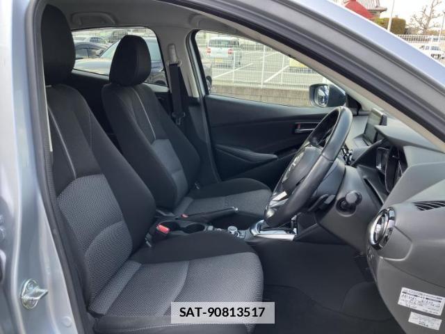 Mazda DEMIO 2018-09 7913001-3