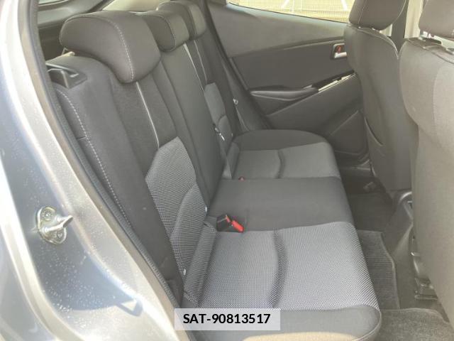 Mazda DEMIO 2018-09 7913001-4
