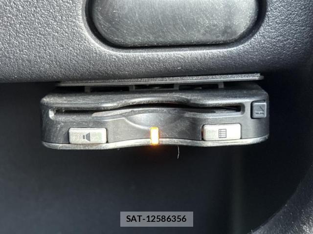 Mitsubishi EK SPORT 2012-02 7913147-17