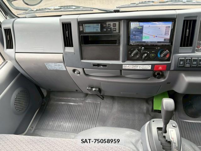 Isuzu ELF TRUCK 2018-05 7914589-16