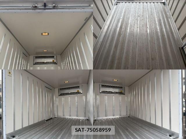 Isuzu ELF TRUCK 2018-05 7914589-8