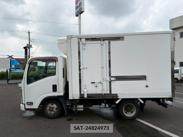 Isuzu ELF TRUCK 2013-06 7914590-4