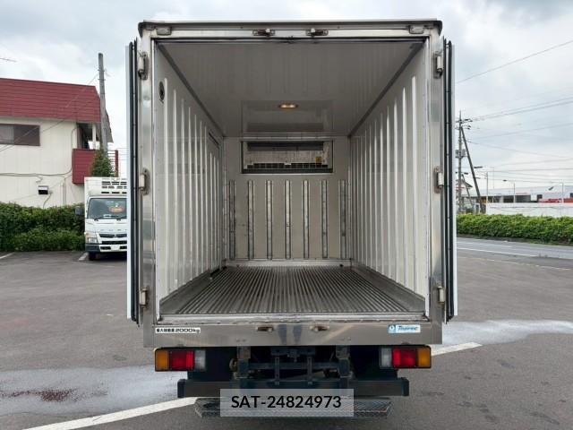 Isuzu ELF TRUCK 2013-06 7914590-7
