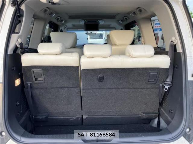 Nissan ELGRAND 2017-03 7917066-7