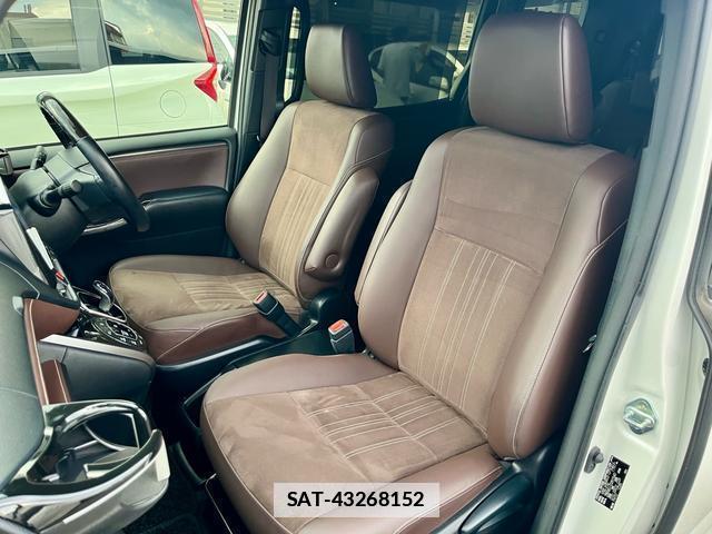 Toyota ESQUIRE 2017-09 7913452-15