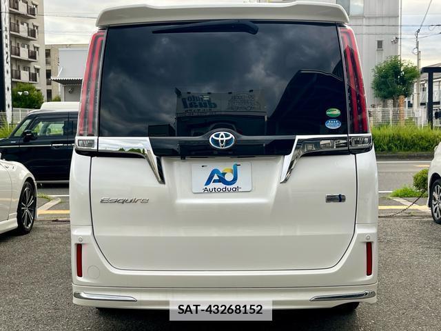 Toyota ESQUIRE 2017-09 7913452-3