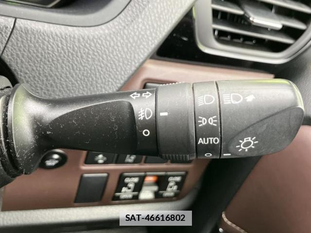 Toyota ESQUIRE 2017-07 7914940-16