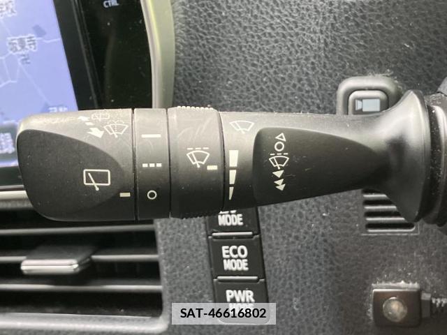 Toyota ESQUIRE 2017-07 7914940-17